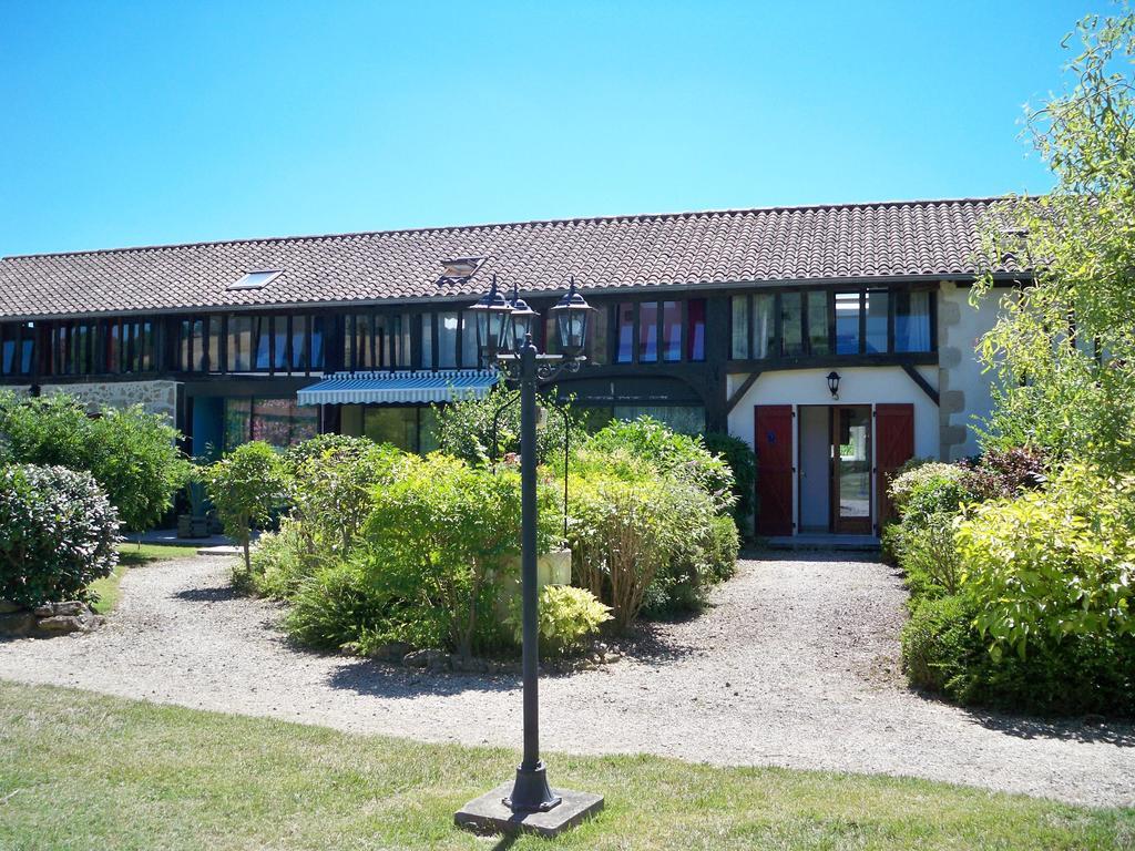 Gite 4, Domaine Logis Gascogne Saint-Justin  Pokoj fotografie
